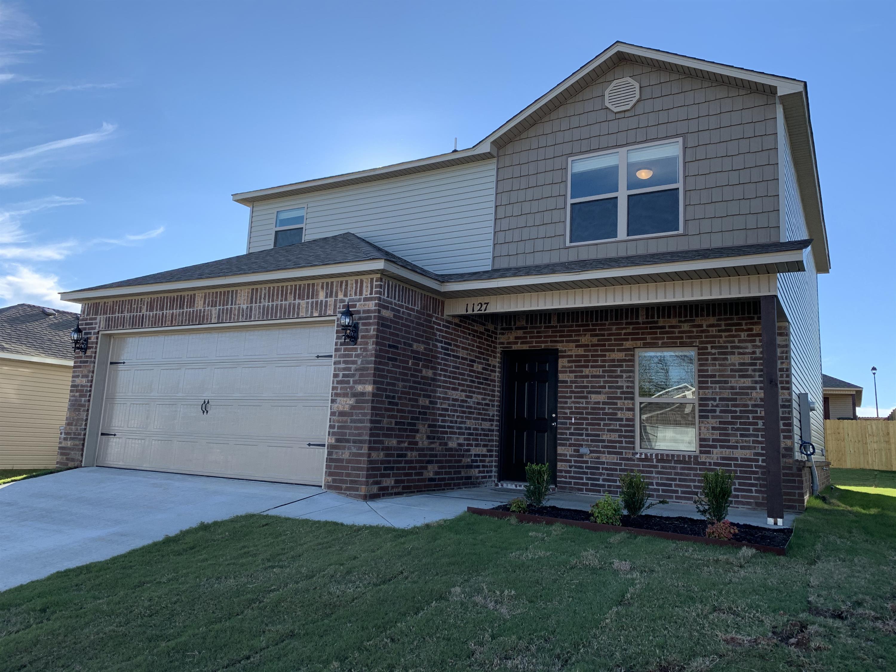 1127 South Kingfisher Lane