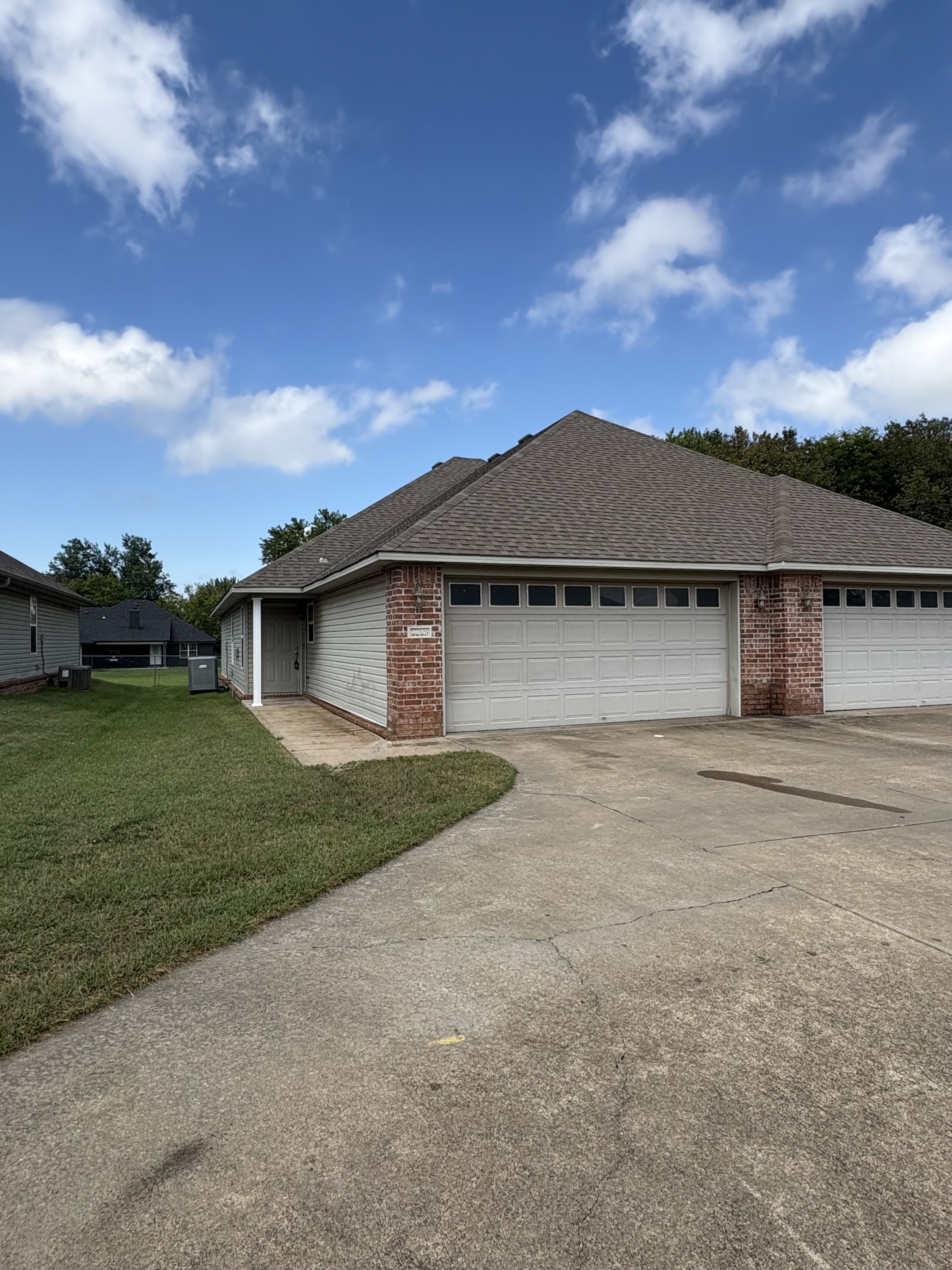 2823 Fairway Hamlet Court